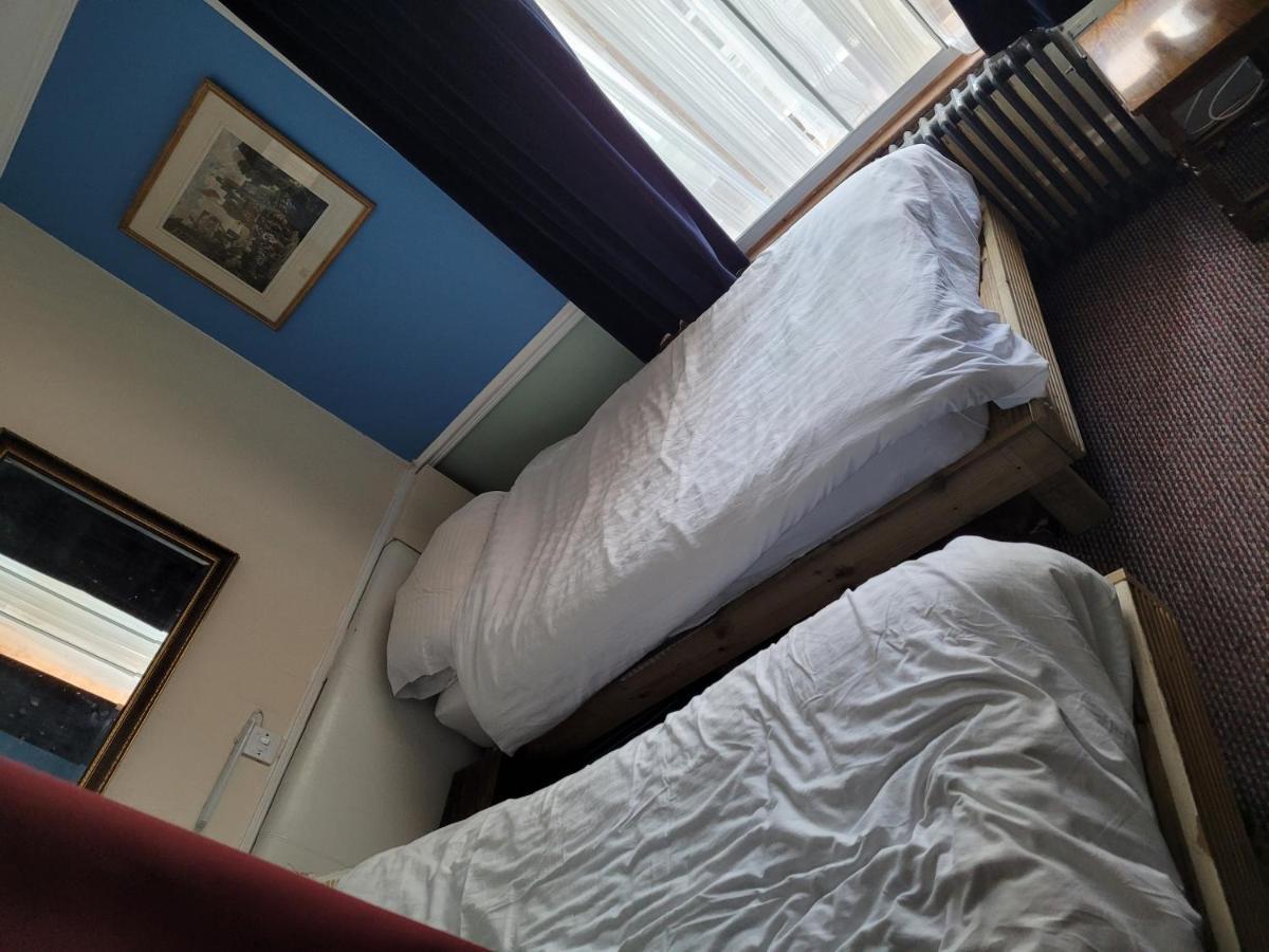 Les Fleurs Accommodation Dover Esterno foto