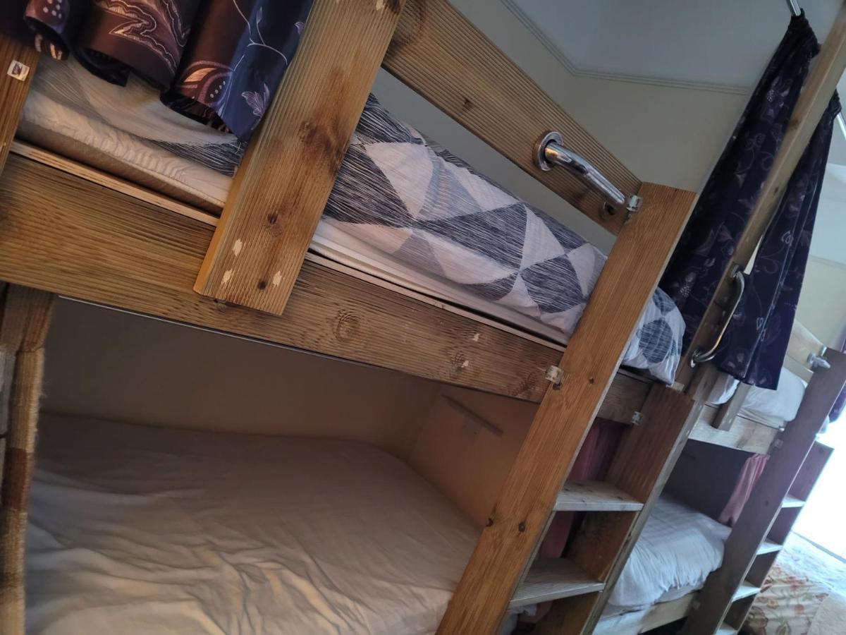 Les Fleurs Accommodation Dover Esterno foto